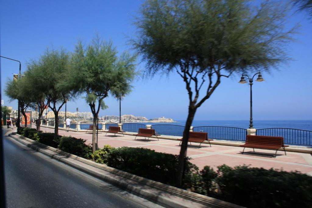 Seaside Oasis Your Own Private Getaway In St Julians Saint Julian's Eksteriør billede